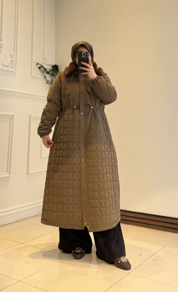 Elva Kapitone Mont Kahve