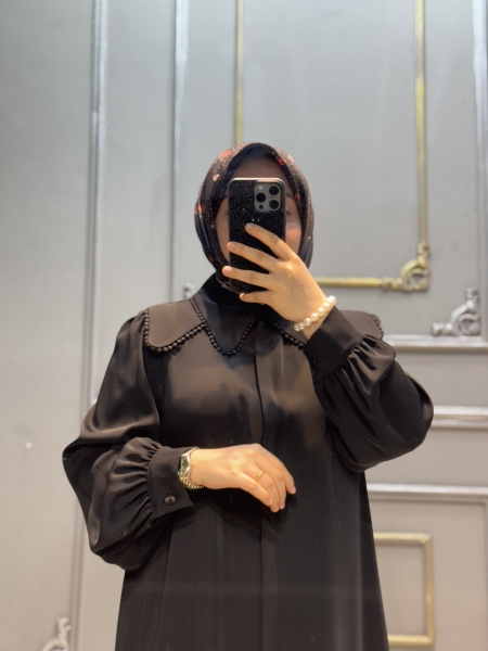 Lina Ferace Siyah