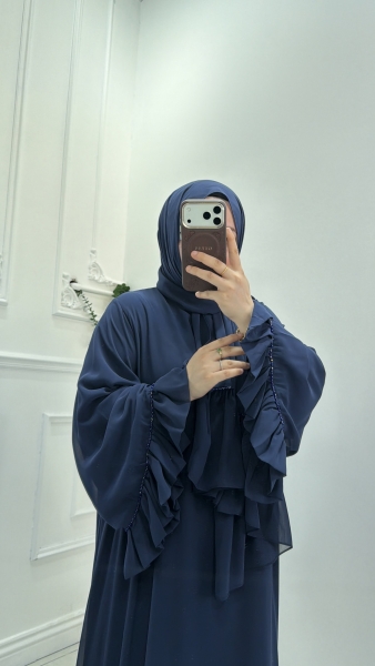 Nora Abaya Lacivert