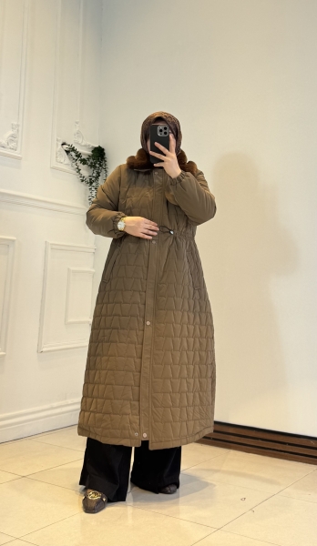 Elva Kapitone Mont Kahve