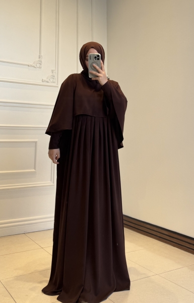 Firdevs Elbise Kahverengi Pelerinli